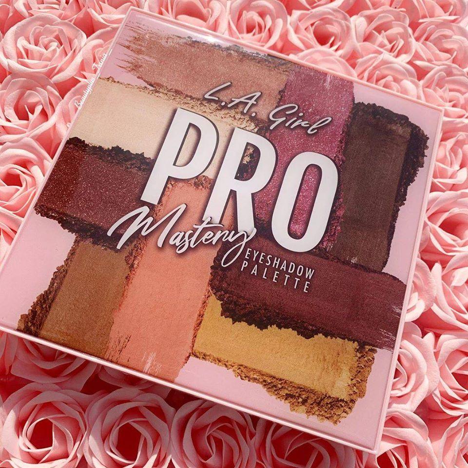 PRO Eyeshadow Palette Nude - L.A Girl