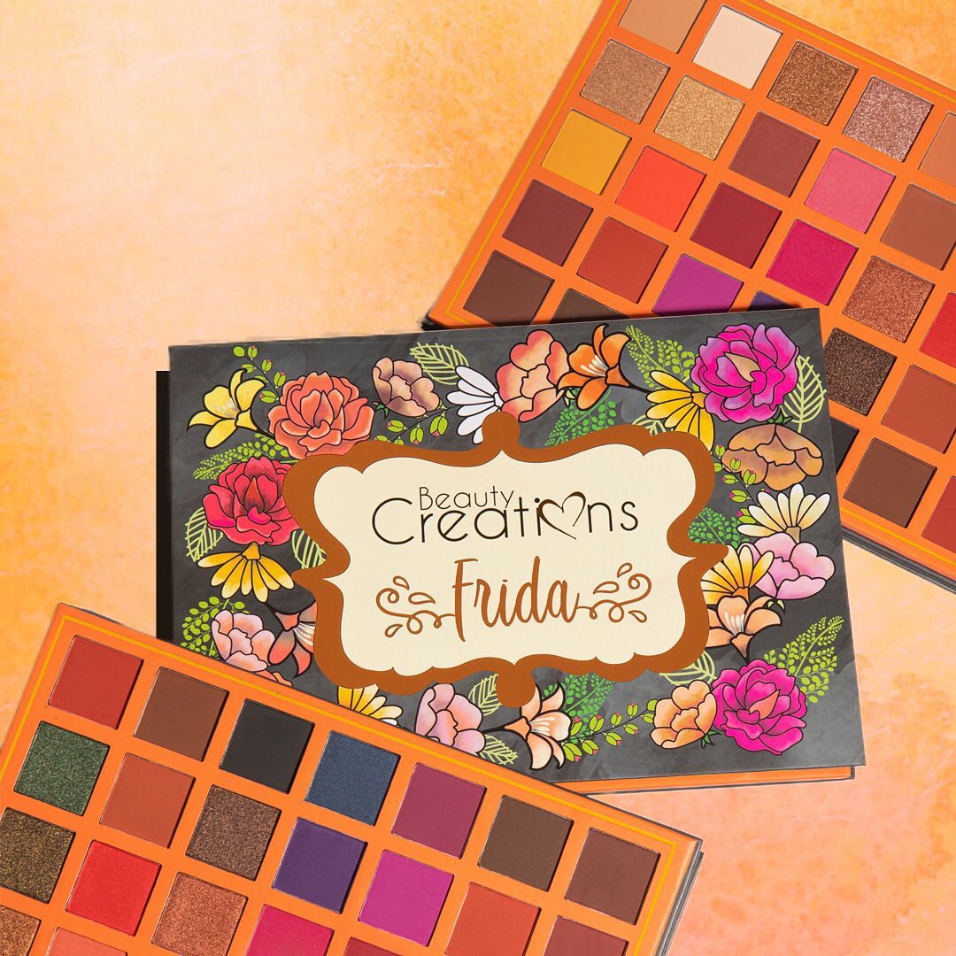 Frida eye shadow palette